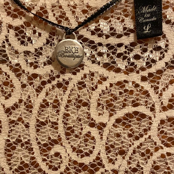 BKE Boutique - Picture 2 of 7